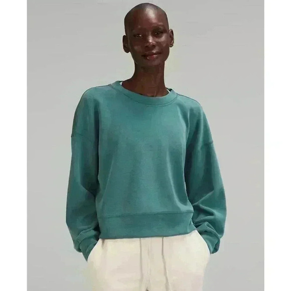 Lululemon Softstreme Perfectly Oversized Crop Crew Green Jasper size 2 - Picture 1 of 4